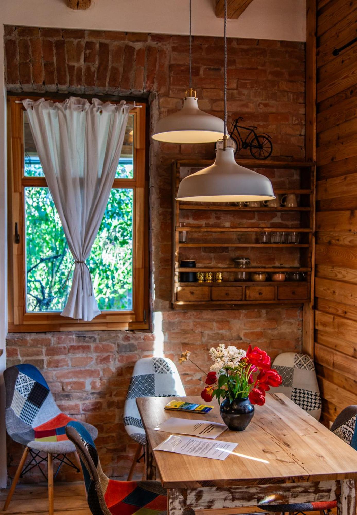 Minifaktura Loft Apartman & Reggelizo Es Etelbar Szokolya Buitenkant foto